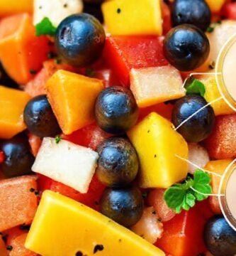 Fruta tropical sana para un estómago feliz