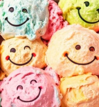 Helado vegano alegre y delicioso